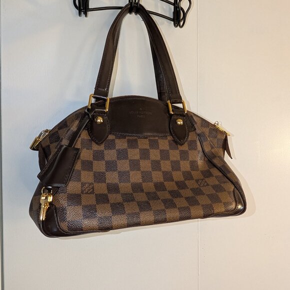 Authentic Louis Vuitton Canvas Verona PM Shoulder Bag COA included - Picture 2 of 16